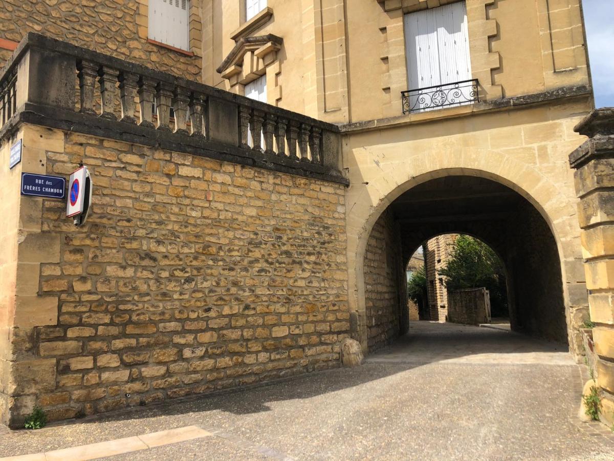 Les Appartements Chambon 萨尔拉拉卡内达 外观 照片